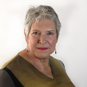 Linda Hausmanis, CEO of the Institute of Workplace and Facilities Management (IWFM)